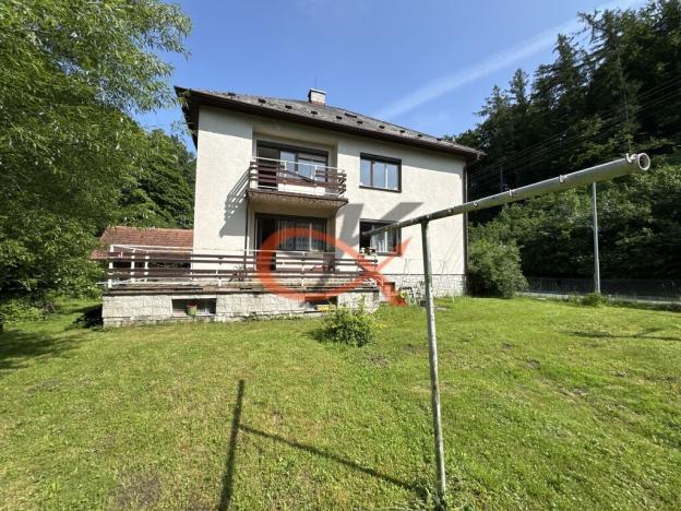 Prodej pozemku pro bydlení, Podolí, 912 m2