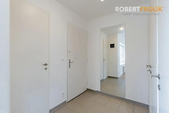 Pronájem bytu 4+1, Praha - Dejvice, Kladenská, 125 m2