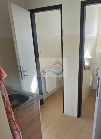 Pronájem kanceláře, Střítež - Kaplice-nádraží