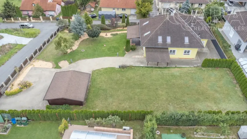 Pronájem vícegeneračního domu, Divišov, K Vodojemu, 267 m2