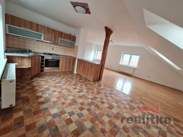 Pronájem bytu 4+kk, Opava - Kateřinky, Hlučínská, 110 m2