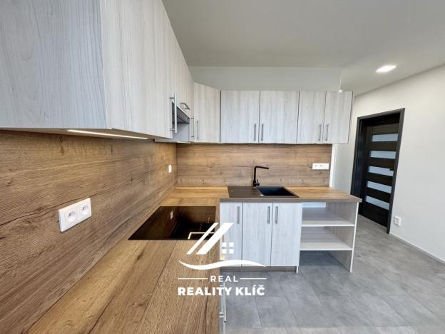 Pronájem bytu 1+1, Hlučín, Jaroslava Seiferta, 31 m2