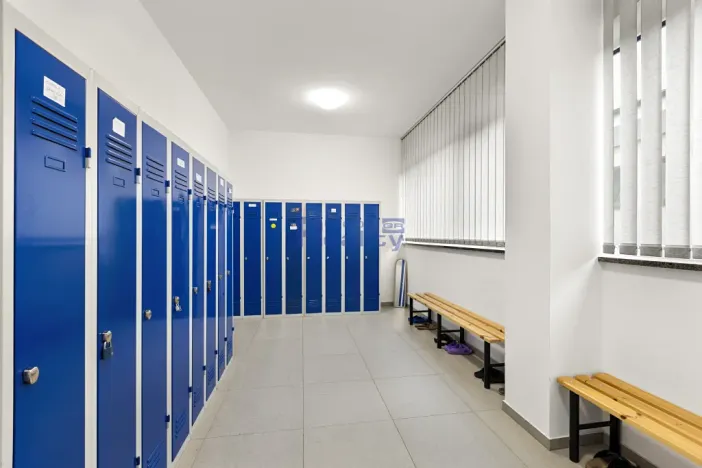 Prodej výrobních prostor, Hradec Králové, Jana Krušinky, 2133 m2