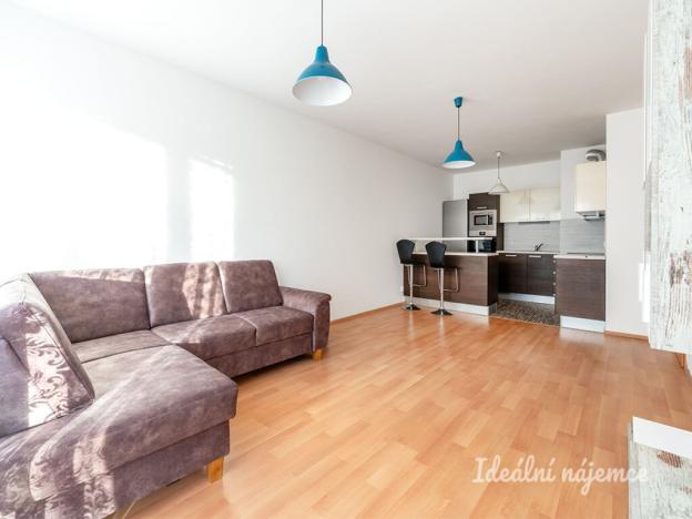 Prodej bytu 2+kk, Praha - Horní Měcholupy, Modenská, 56 m2