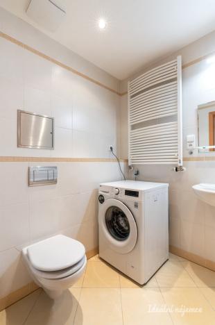 Prodej bytu 2+kk, Praha - Horní Měcholupy, Modenská, 56 m2