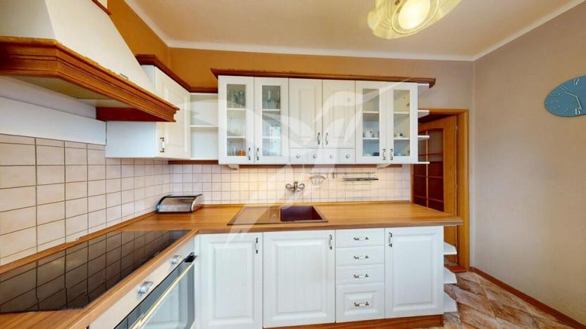 Pronájem bytu 3+1, Holýšov, Pod Makovým vrchem, 74 m2
