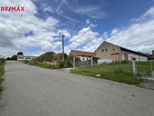 Prodej skladu, Věžky, 2322 m2