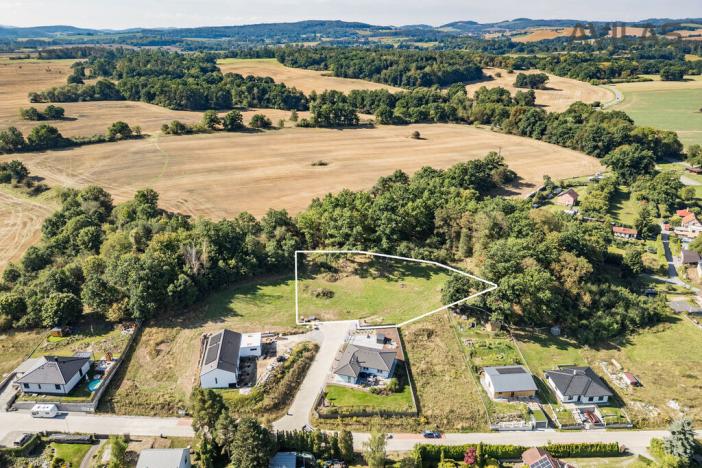 Prodej pozemku pro bydlení, Týnec nad Sázavou - Podělusy, 2273 m2