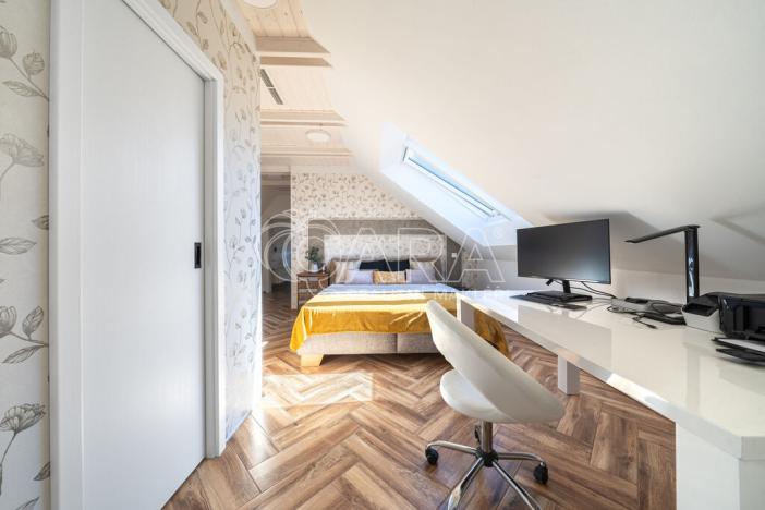 Prodej rodinného domu, Ondřejov, Choceradská, 280 m2