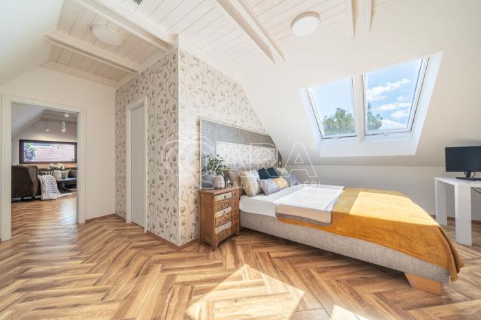 Prodej rodinného domu, Ondřejov, Choceradská, 280 m2