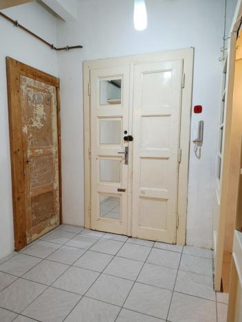 Prodej bytu 2+kk, Praha - Žižkov, Žerotínova, 41 m2