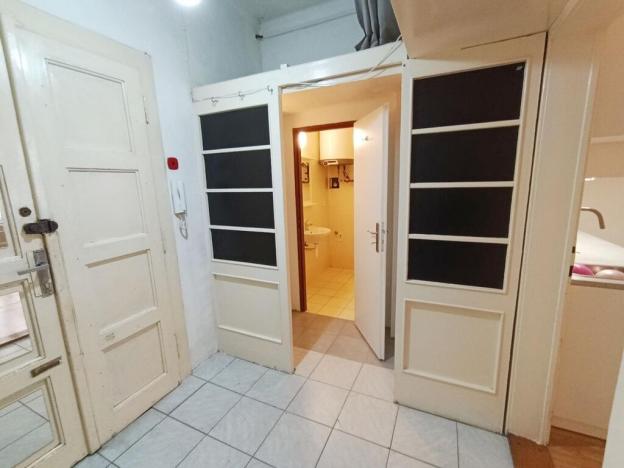 Prodej bytu 2+kk, Praha - Žižkov, Žerotínova, 41 m2