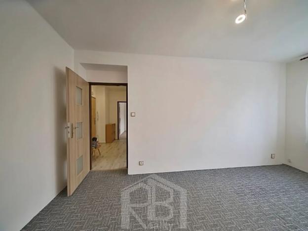 Pronájem bytu 2+1, Jindřichův Hradec, sídliště U Nádraží, 50 m2