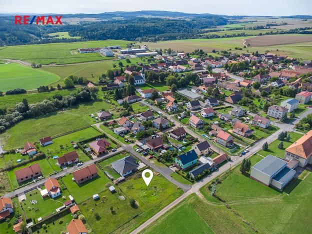 Prodej pozemku pro bydlení, Mlečice, 983 m2