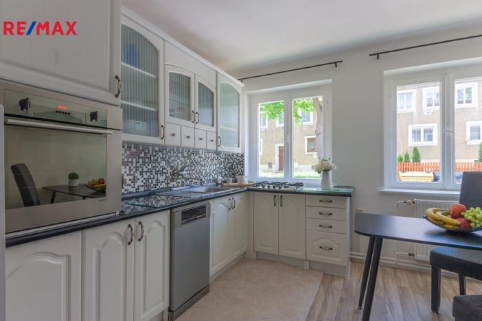 Pronájem bytu 4+1, Litvínov - Horní Litvínov, Mánesova, 70 m2