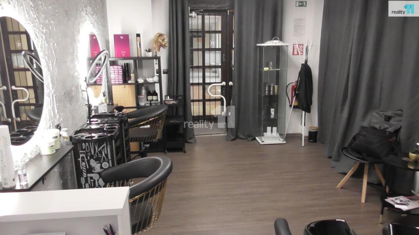 Pronájem obchodního prostoru, Ostrava - Hrabůvka, Dr. Martínka, 36 m2