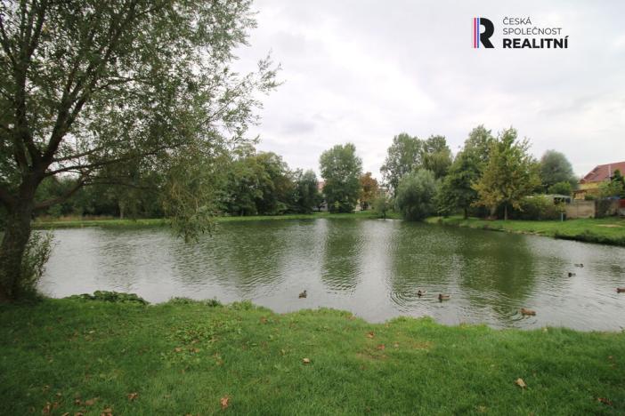 Prodej pole, Hrušovany u Brna, Vodní, 589 m2