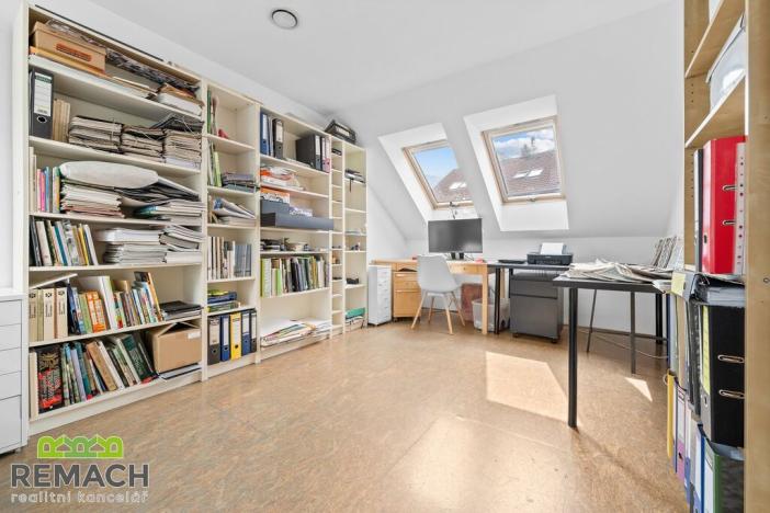 Prodej rodinného domu, Uherské Hradiště - Míkovice, Partyzánská, 189 m2