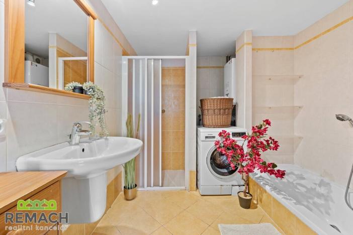 Prodej rodinného domu, Uherské Hradiště - Míkovice, Partyzánská, 189 m2