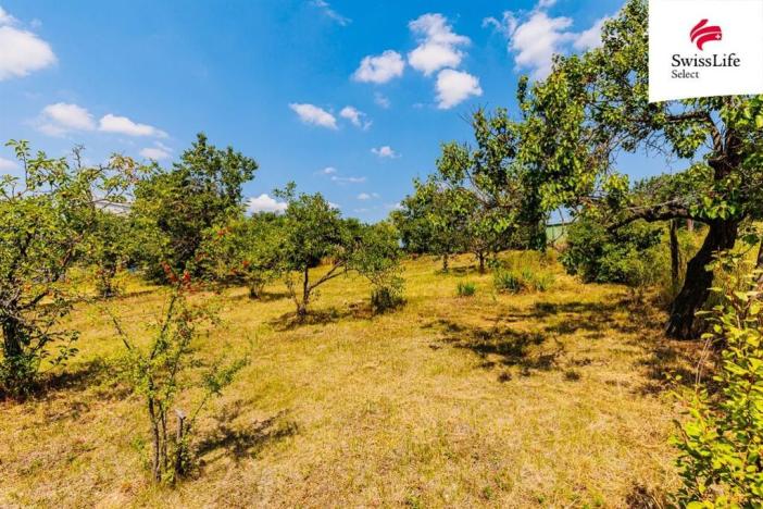 Prodej zahrady, Znojmo, 1587 m2