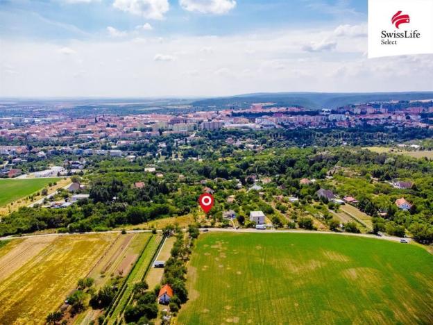 Prodej zahrady, Znojmo, 1587 m2