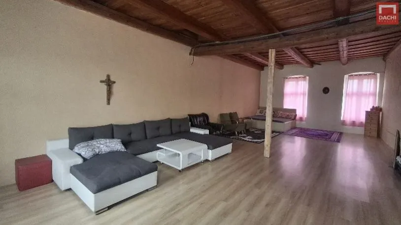 Prodej rodinného domu, Medlov, 450 m2