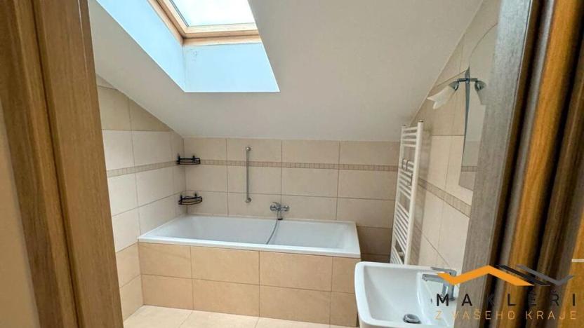 Pronájem bytu 4+kk, Prostějov, nám. Svat. Čecha, 80 m2