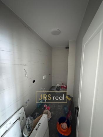 Prodej bytu 1+1, Durrës, Albánie, 56 m2