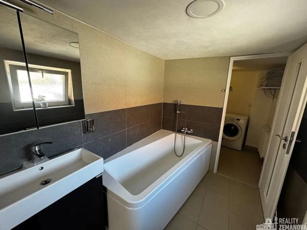 Prodej rodinného domu, Zvoleněves, 125 m2