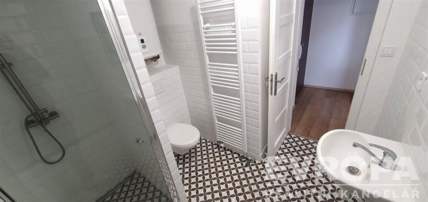 Pronájem bytu 2+kk, Vrchlabí, Vančurova, 34 m2