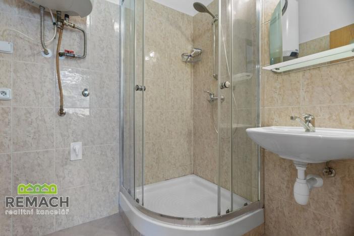 Pronájem bytu 2+1, Červený Kostelec, Řehákova, 59 m2