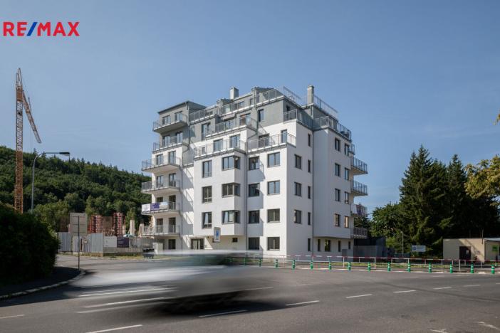 Prodej bytu 3+kk, Karlovy Vary, Šumavská, 79 m2