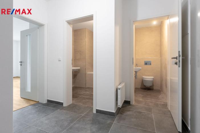 Prodej bytu 3+kk, Karlovy Vary, Šumavská, 79 m2