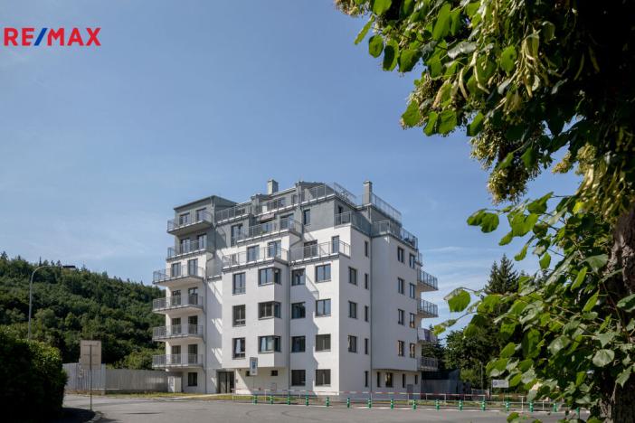 Prodej bytu 2+kk, Karlovy Vary, Šumavská, 87 m2