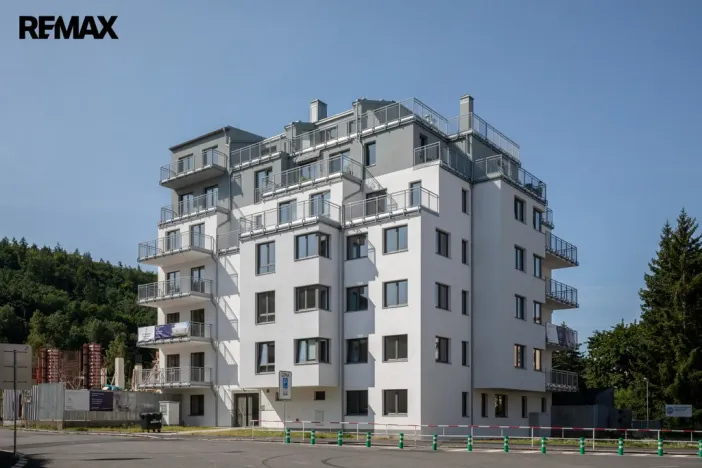 Prodej bytu 2+kk, Karlovy Vary, Šumavská, 86 m2