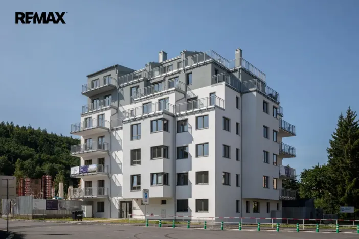 Prodej bytu 2+kk, Karlovy Vary, Šumavská, 86 m2