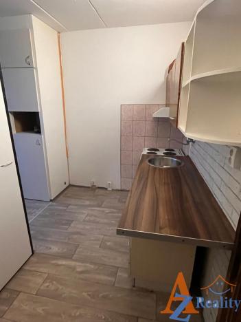 Pronájem bytu 1+1, Chomutov, Školní pěšina, 38 m2