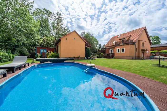 Prodej rodinného domu, Praha - Uhříněves, U Nadýmače, 279 m2