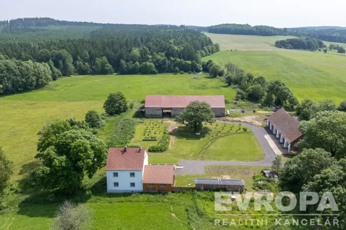 Prodej zemědělské usedlosti, Spálené Poříčí, 210 m2