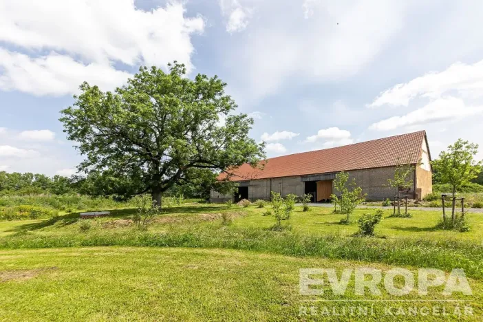 Prodej zemědělské usedlosti, Spálené Poříčí, 210 m2