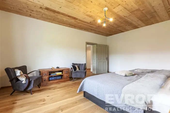 Prodej rodinného domu, Spálené Poříčí, 210 m2