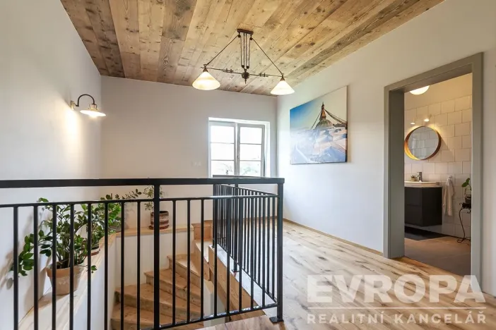 Prodej rodinného domu, Spálené Poříčí, 210 m2