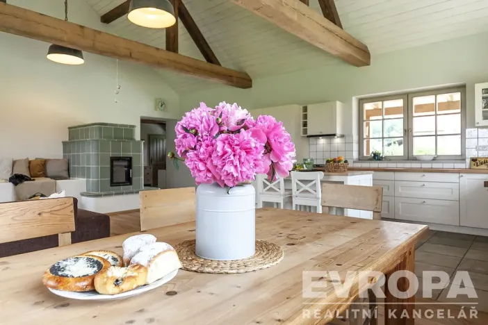 Prodej rodinného domu, Spálené Poříčí, 210 m2