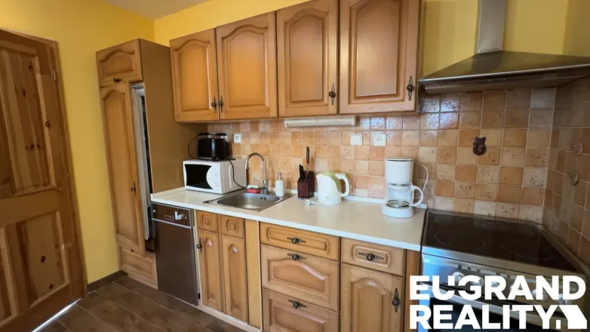 Prodej ubytování, Varnsdorf, Bratislavská, 683 m2