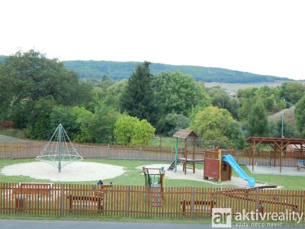 Prodej bytu 3+1, Vroutek, Na Hůrce, 65 m2