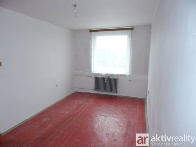 Prodej bytu 3+1, Vroutek, Na Hůrce, 65 m2