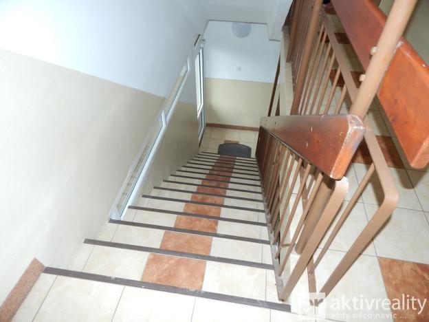 Prodej bytu 3+1, Vroutek, Na Hůrce, 65 m2