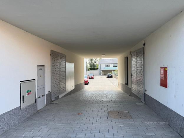 Prodej garážového stání, Brno - Černovice, Faměrovo náměstí, 13 m2