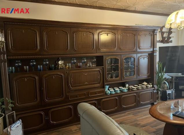 Prodej bytu 3+1, Nová Role, Husova, 71 m2