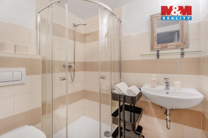 Prodej ubytování, Hřensko, 300 m2